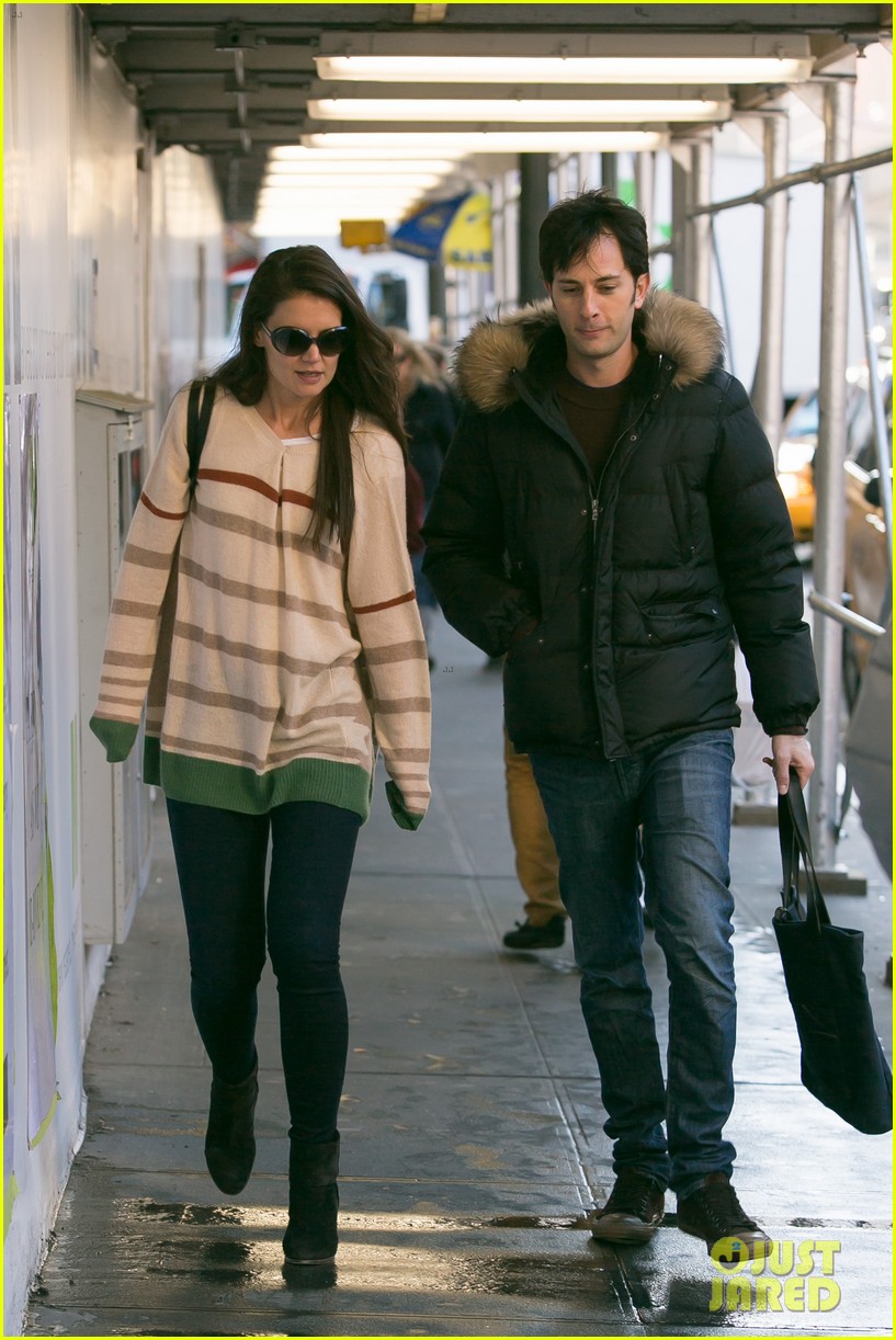 katie holmes commutes to work with male pal 192757596