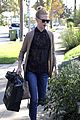 january jones cecconis lunch with friends 14