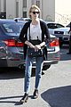 january jones cecconis lunch with friends 19