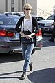 january jones cecconis lunch with friends 20