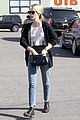 january jones cecconis lunch with friends 28