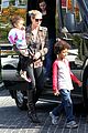 heidi klum lunch stop with the kids 20