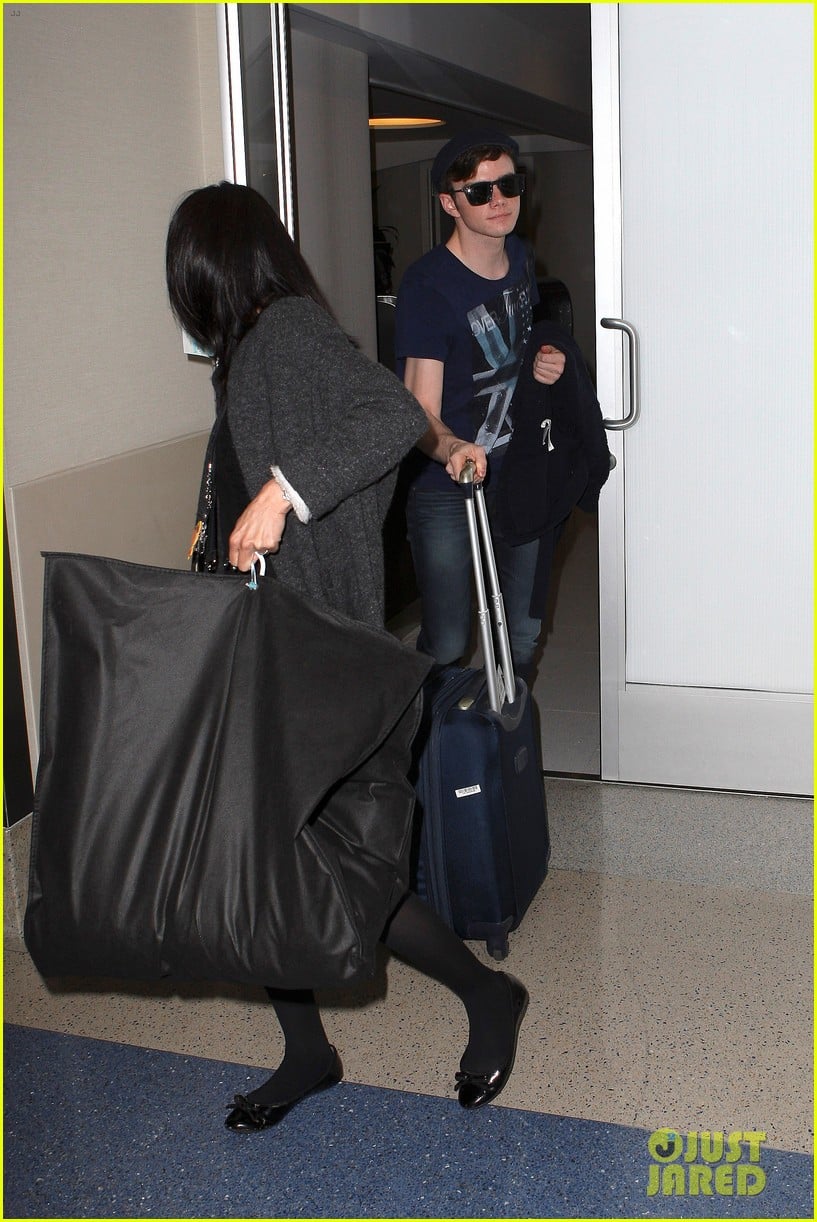 lea michele chris colfer jet to nyc for glee filming 092759761