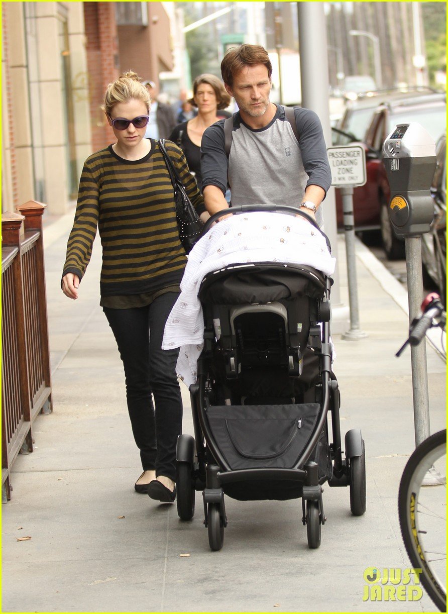 anna paquin stephen moyer doctors appointment with the twins 012754213