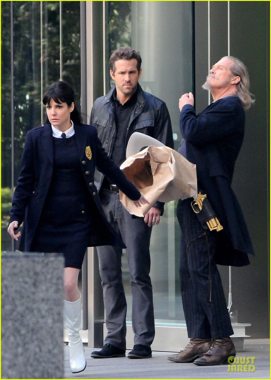 ryan reynolds ripd reshoots with mary louise parker 072763812