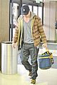 channing tatum flies out of los angeles 03