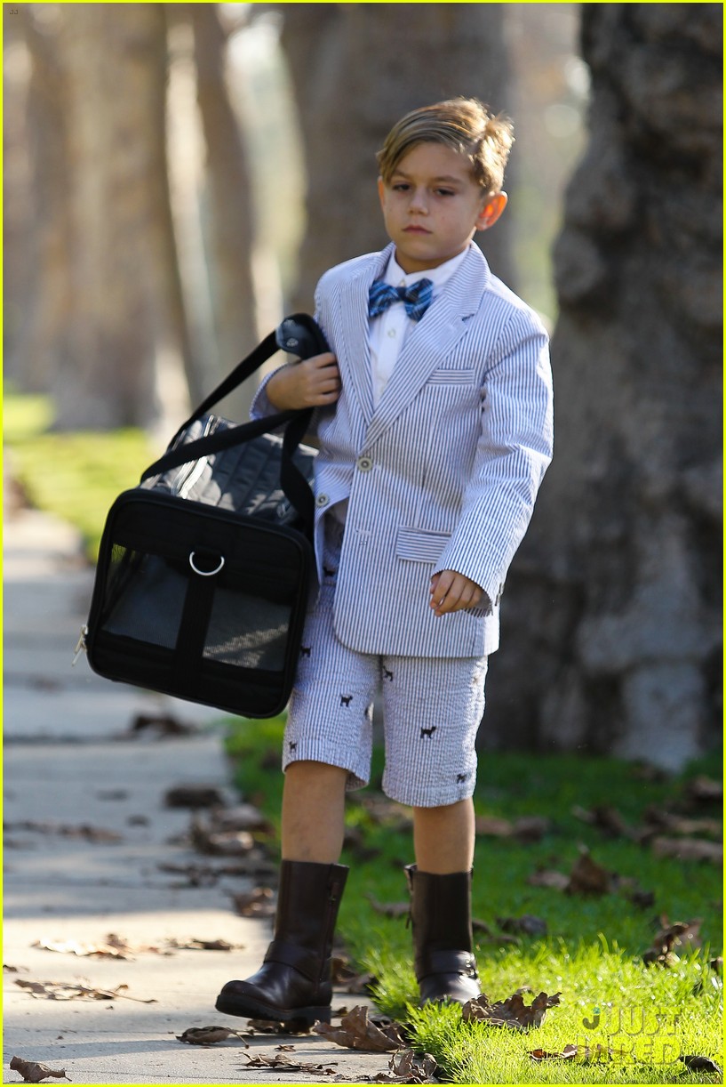 Gwen Stefani Thanksgiving with Family! Photo 2762578 Celebrity