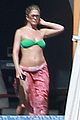 jennifer aniston bikini sunbathing with shirtless justin theroux 05