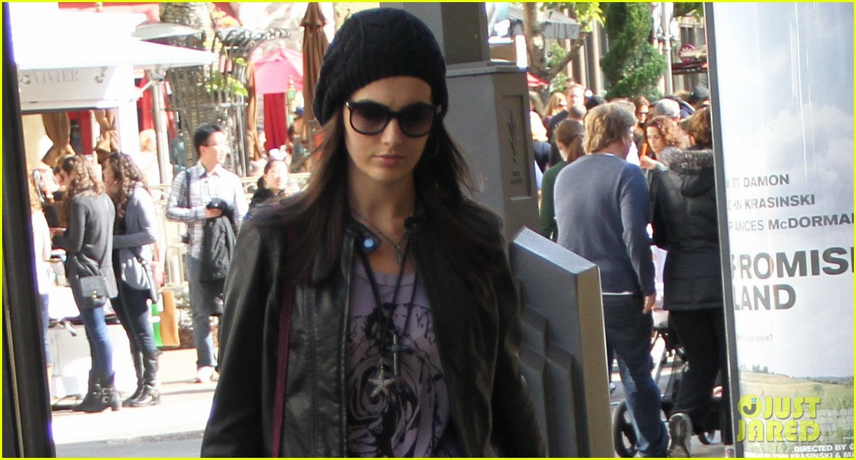 camilla belle my last minute shopping is getting done 03