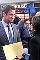 gerard butler promotes playing for keeps on gma 17