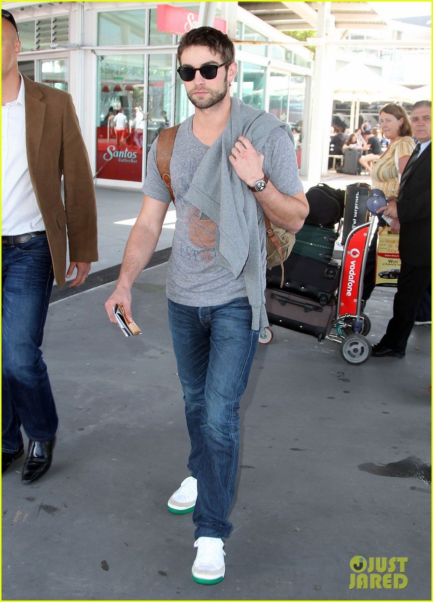 chace crawford heads to australia for new years 052781554