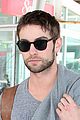 chace crawford heads to australia for new years 04