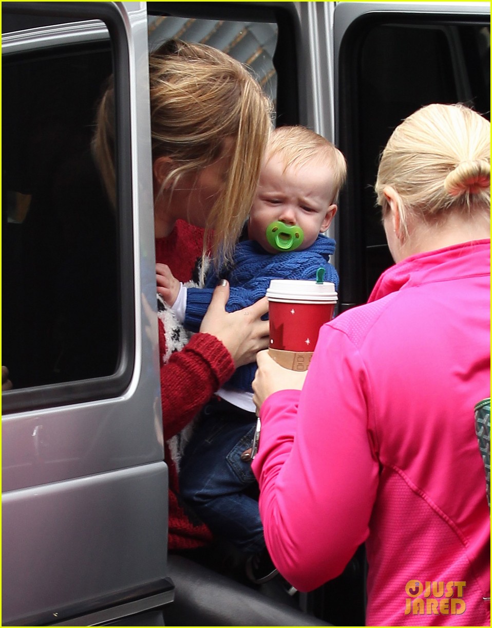 hilary duff babys first class with luca 222775337