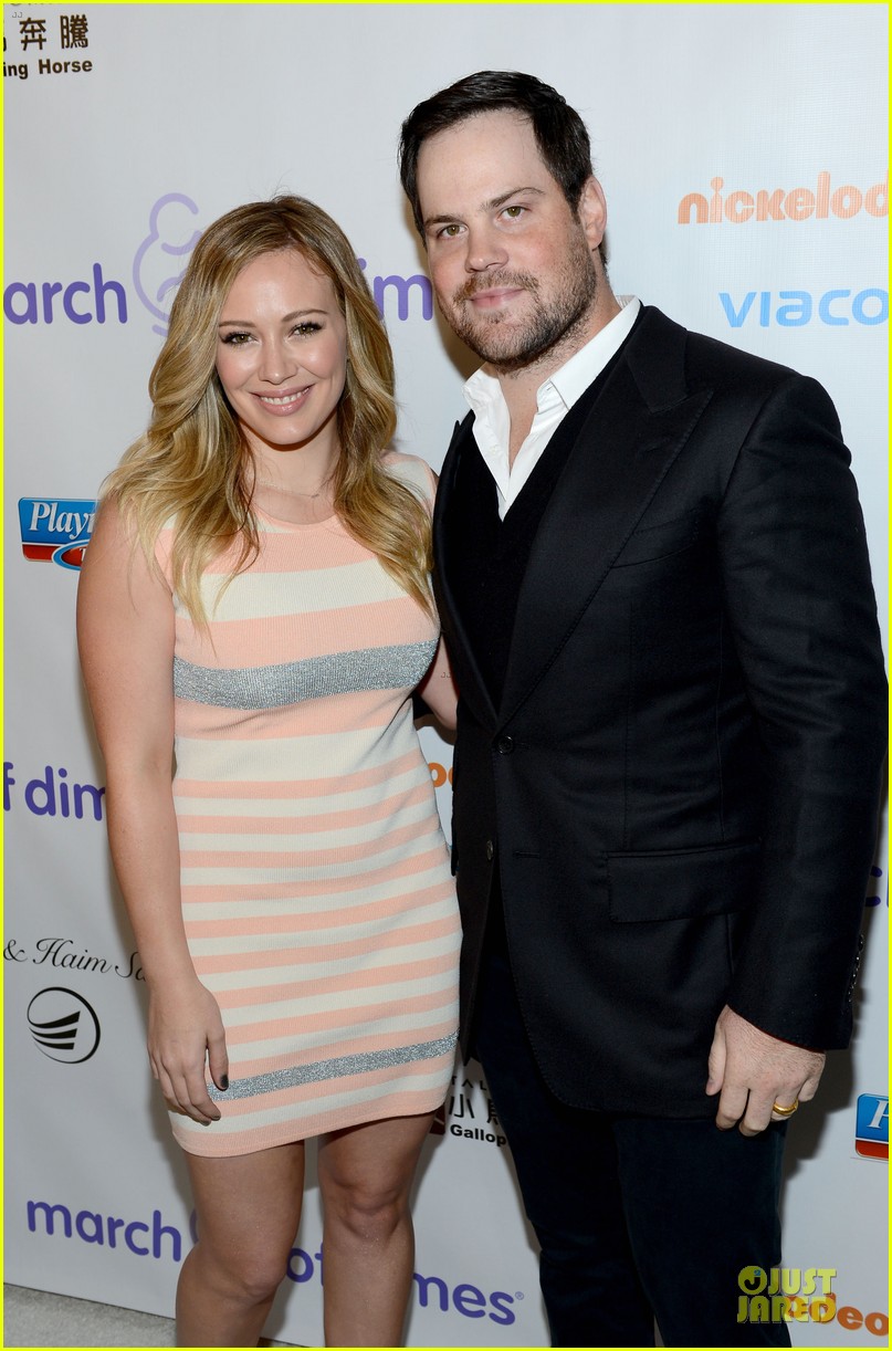 hilary duff mike comrie march of dimes 2012 02