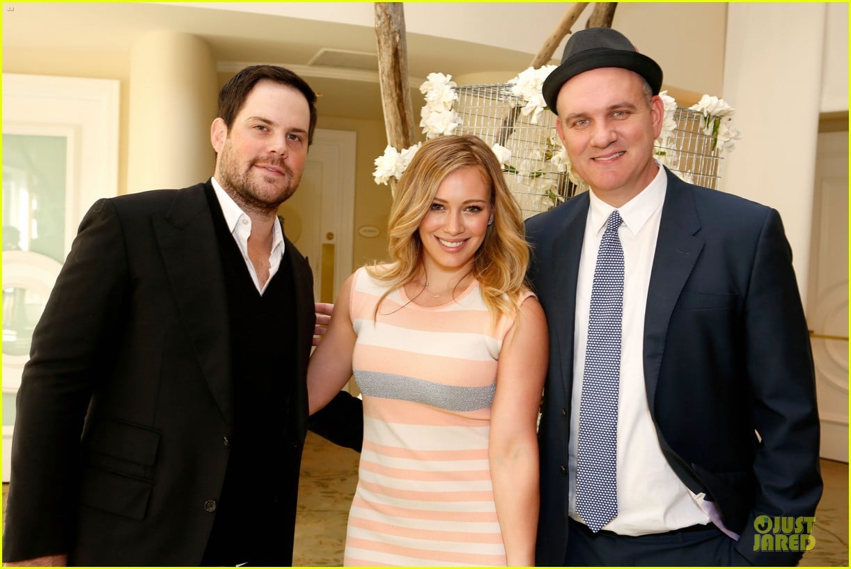 hilary duff mike comrie march of dimes 2012 04