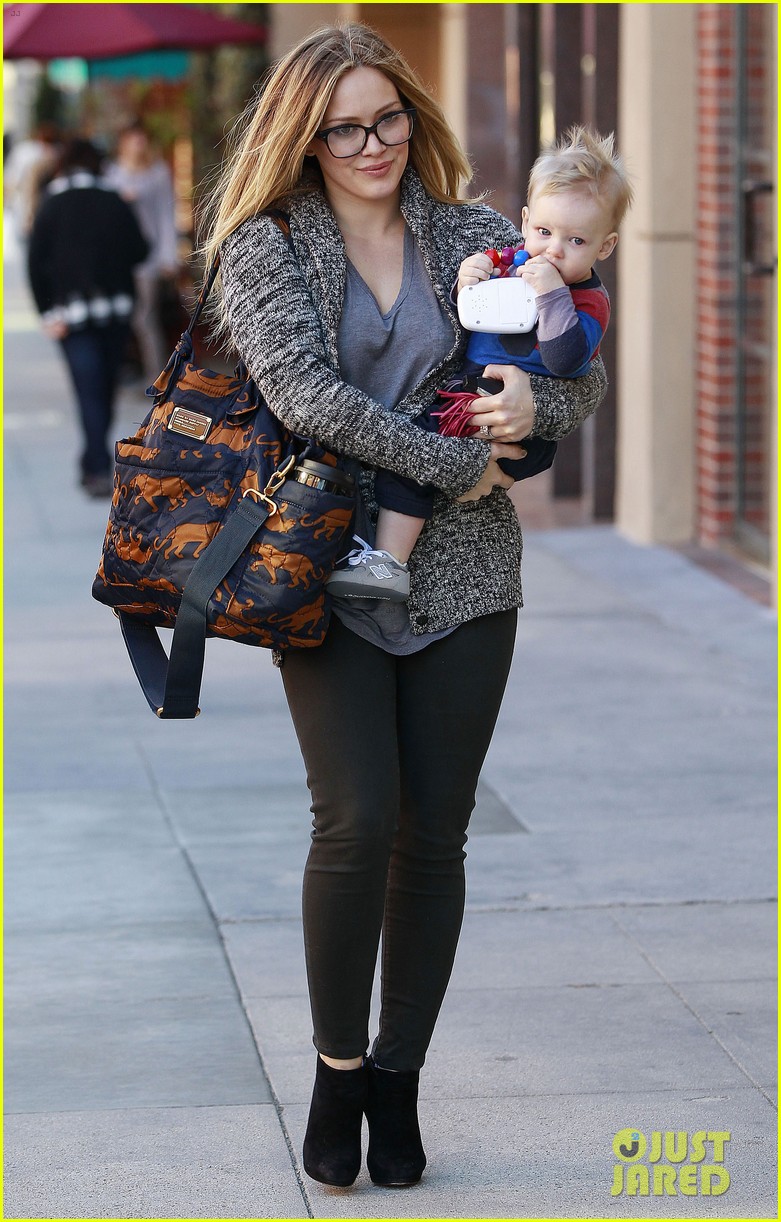 hilary duff doctors appointment with baby luca 10