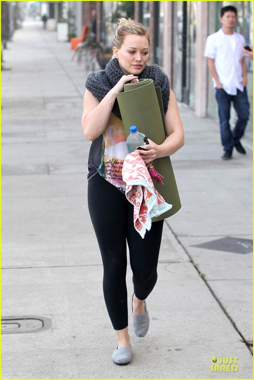 hilary duff matching outfit for lunch 112772682