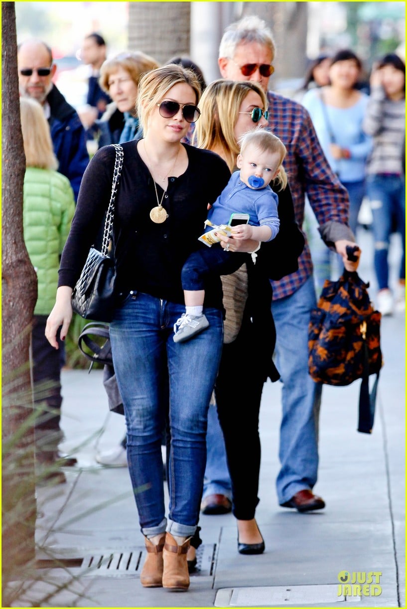 hilary duff & luca lunch with haylie 10