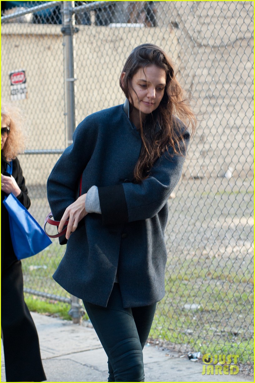 katie holmes back to work after birthday 08