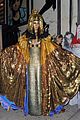 heidi klum cleopatra at holiday costume party 06