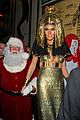 heidi klum cleopatra at holiday costume party 21