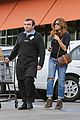 eva mendes grocery shopping with a gal pal 03