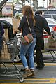 eva mendes grocery shopping with a gal pal 05