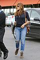 eva mendes grocery shopping with a gal pal 08