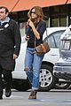 eva mendes grocery shopping with a gal pal 11