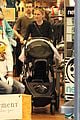anna paquin stephen moyer holiday shopping with the twins 17