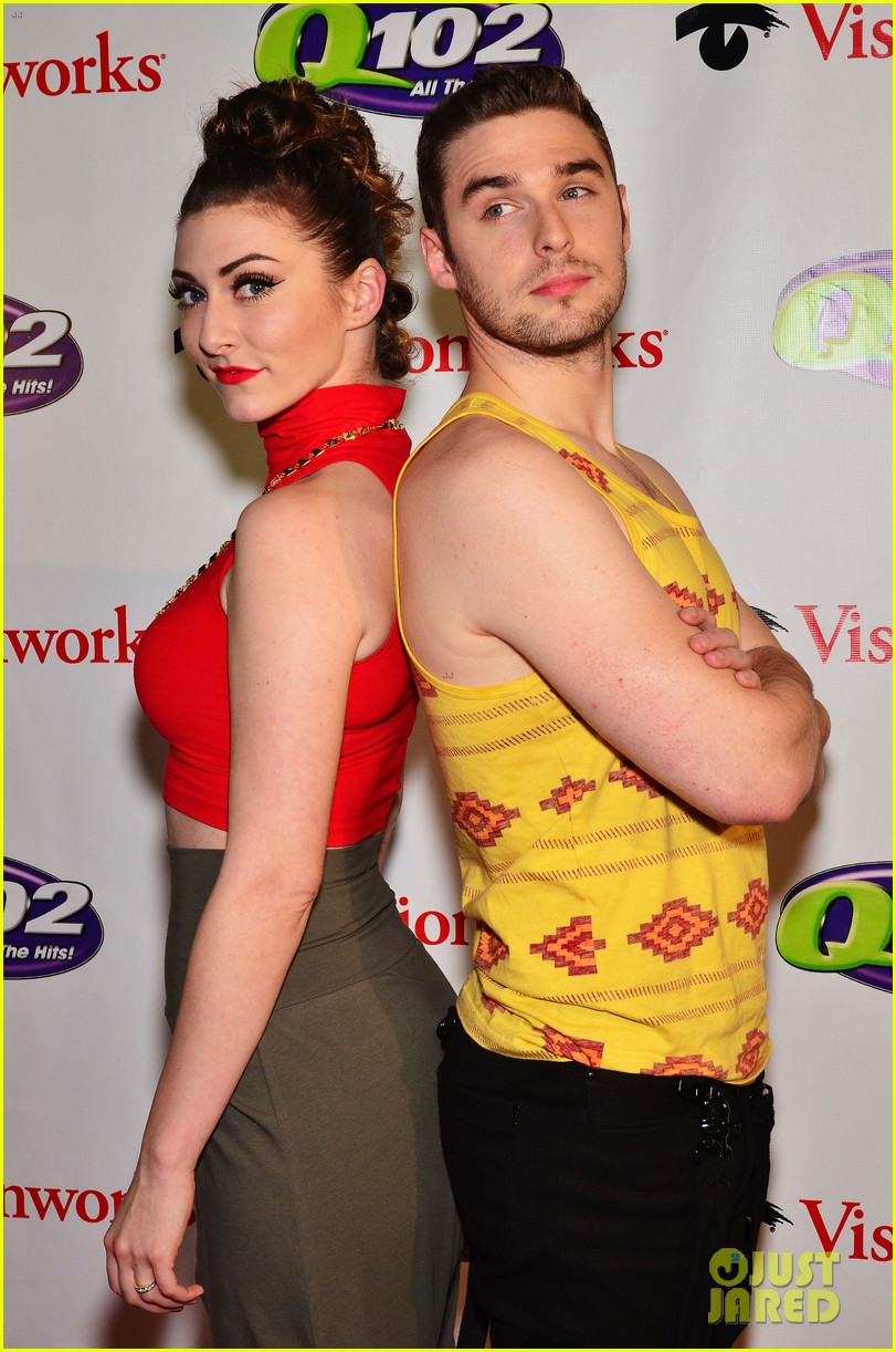 Lindsay Lohan Watches The Wanted at Q102's Jingle Ball!: Photo 2770078