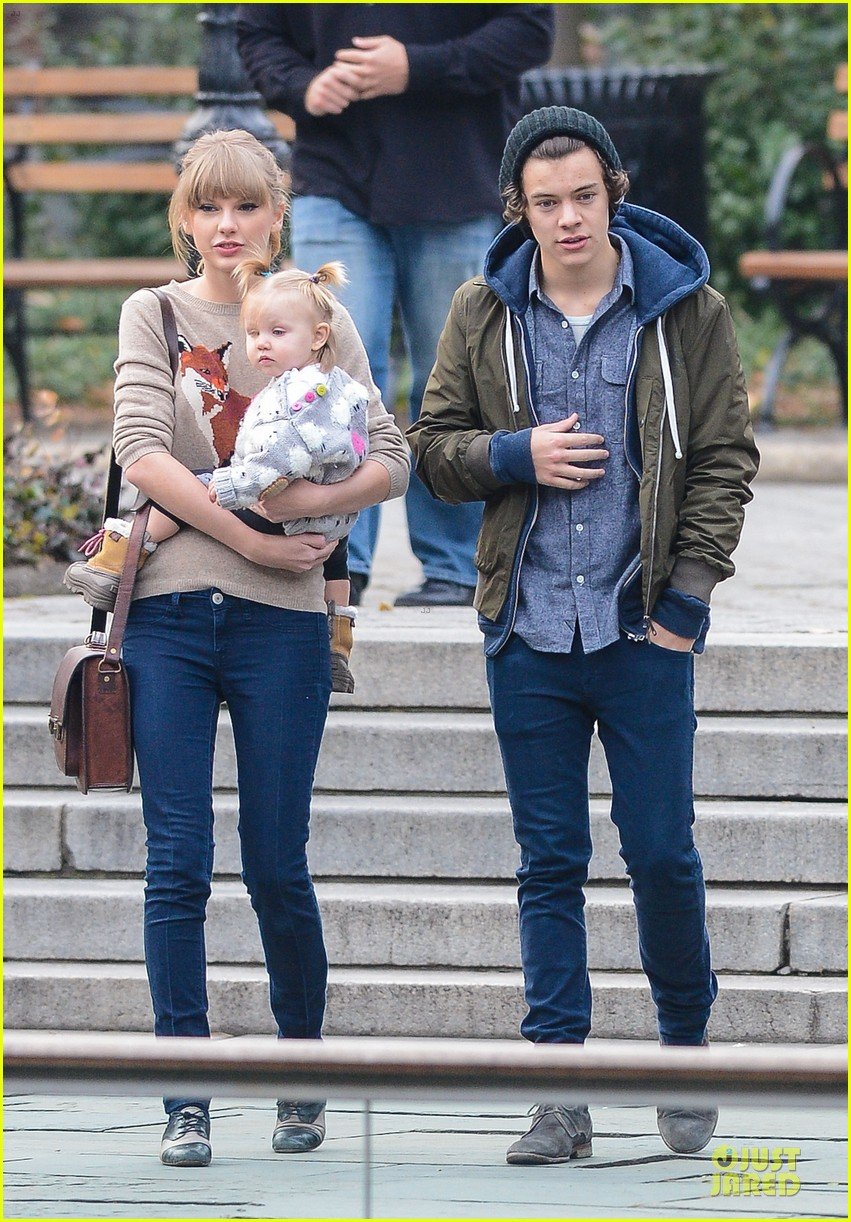taylor swift harry styles central park stroll 03