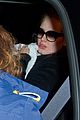 adele baby land in los angeles for golden globes 02