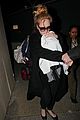adele baby land in los angeles for golden globes 24