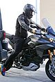 orlando bloom motorcycle ride to the gym 06