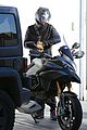 orlando bloom motorcycle ride to the gym 10