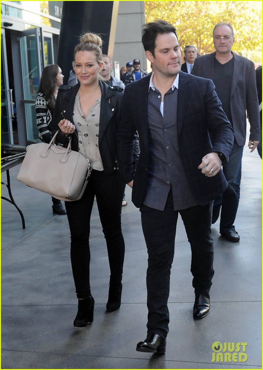 hilary duff mike comrie kings stanley cup celebration 18