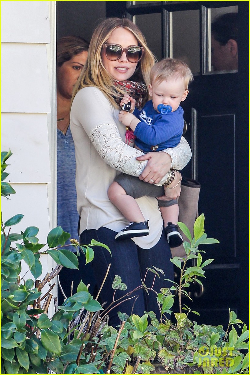 hilary duff mike comrie lakers lovers 022794043