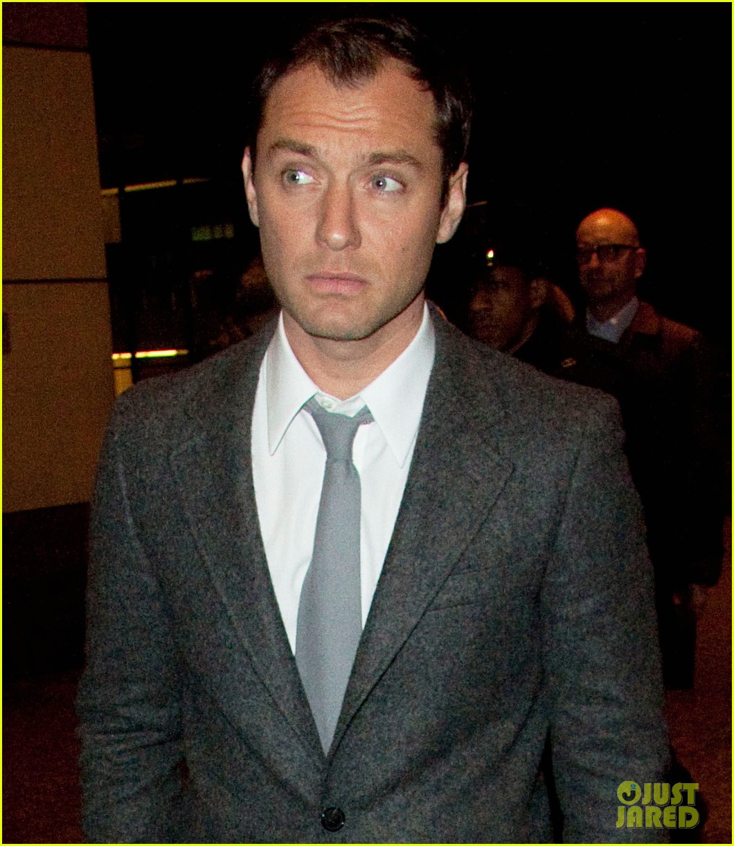 jude law late night with jimmy fallon appearance 042801885