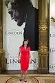 daniel day lewis promotes lincoln after golden globe win 19