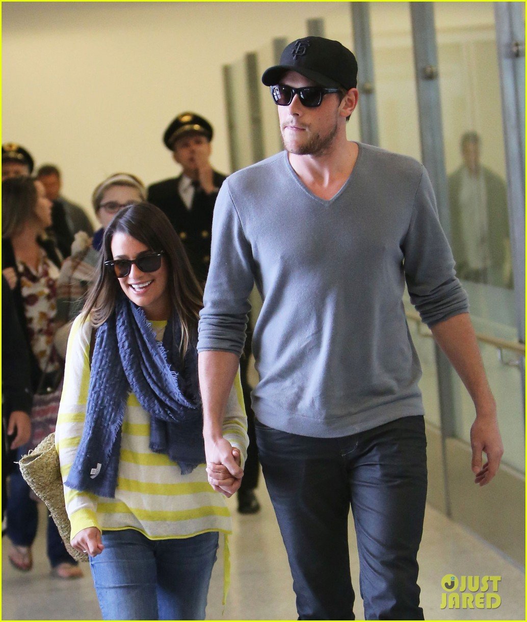 lea michele cory monteith holding hands at lax 10