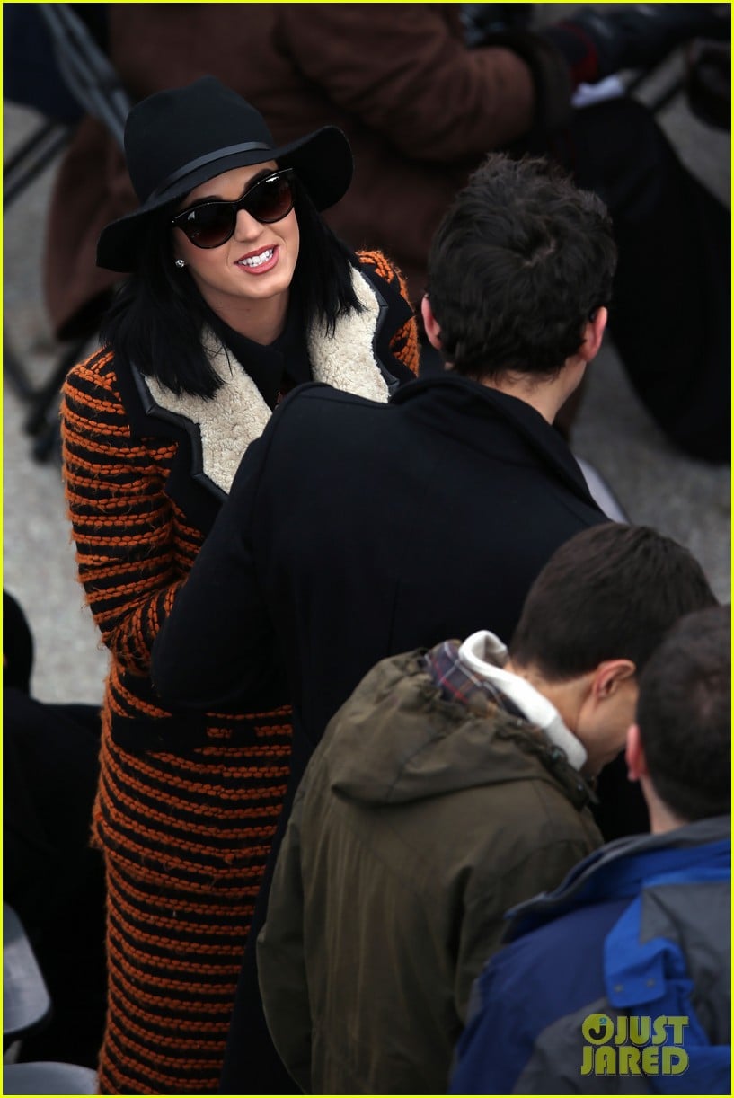katy perry john mayer attend official presidential inaguration 12