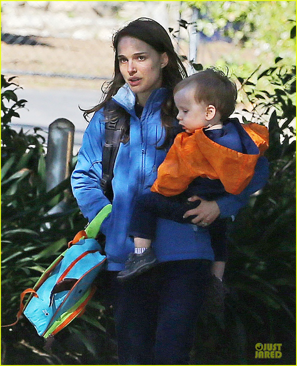 Natalie Portman & Aleph Pasadena Play Date! Photo 2789418 Aleph