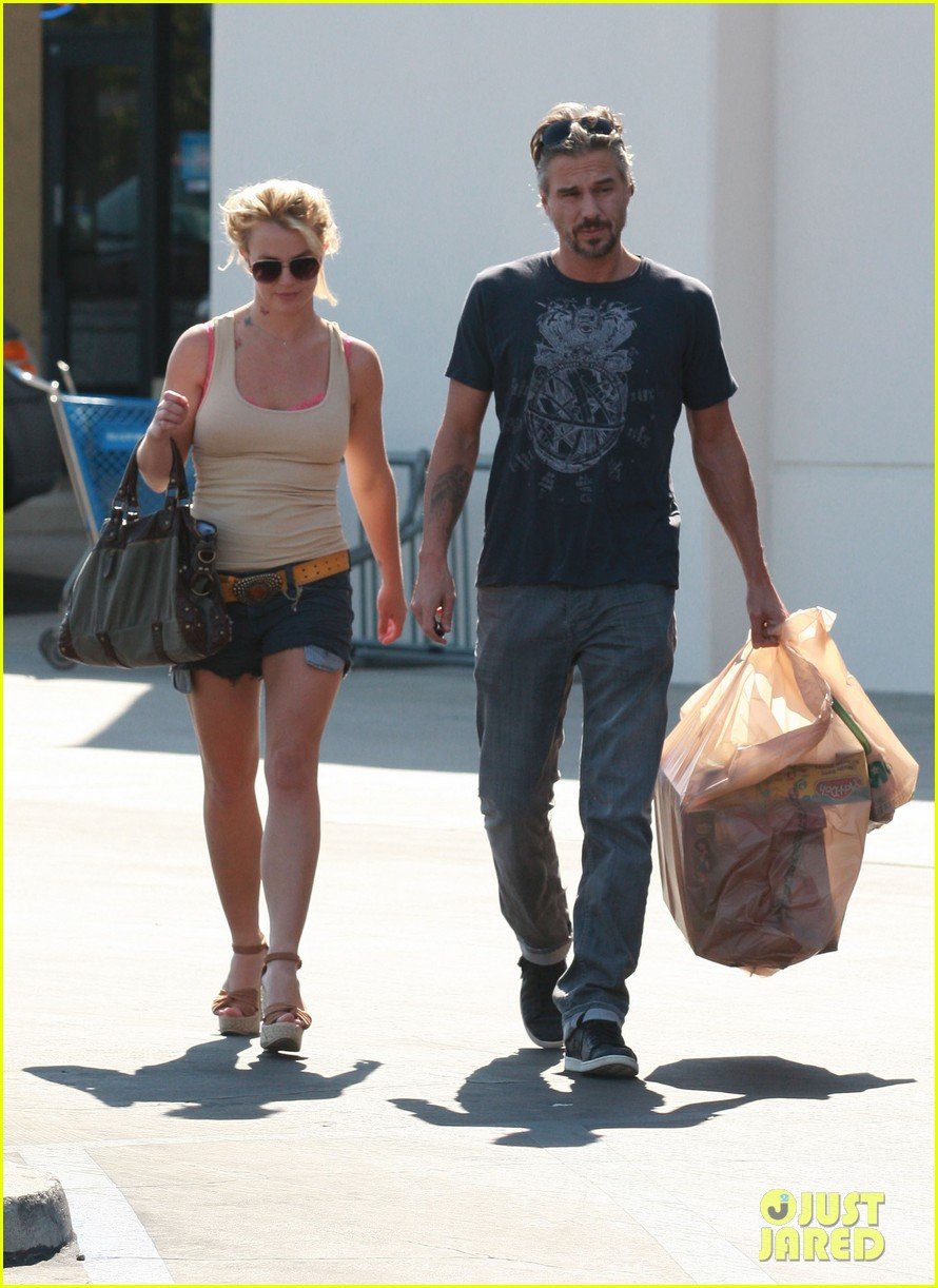 Britney Spears & Jason Trawick Split Photo Memories! Photo 2789486
