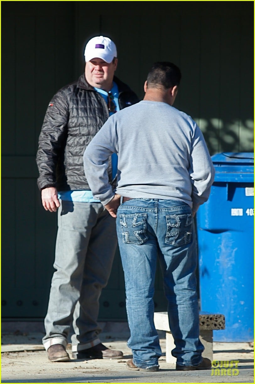 eric stonestreet  wants to entertain & bring a character to life 072783337
