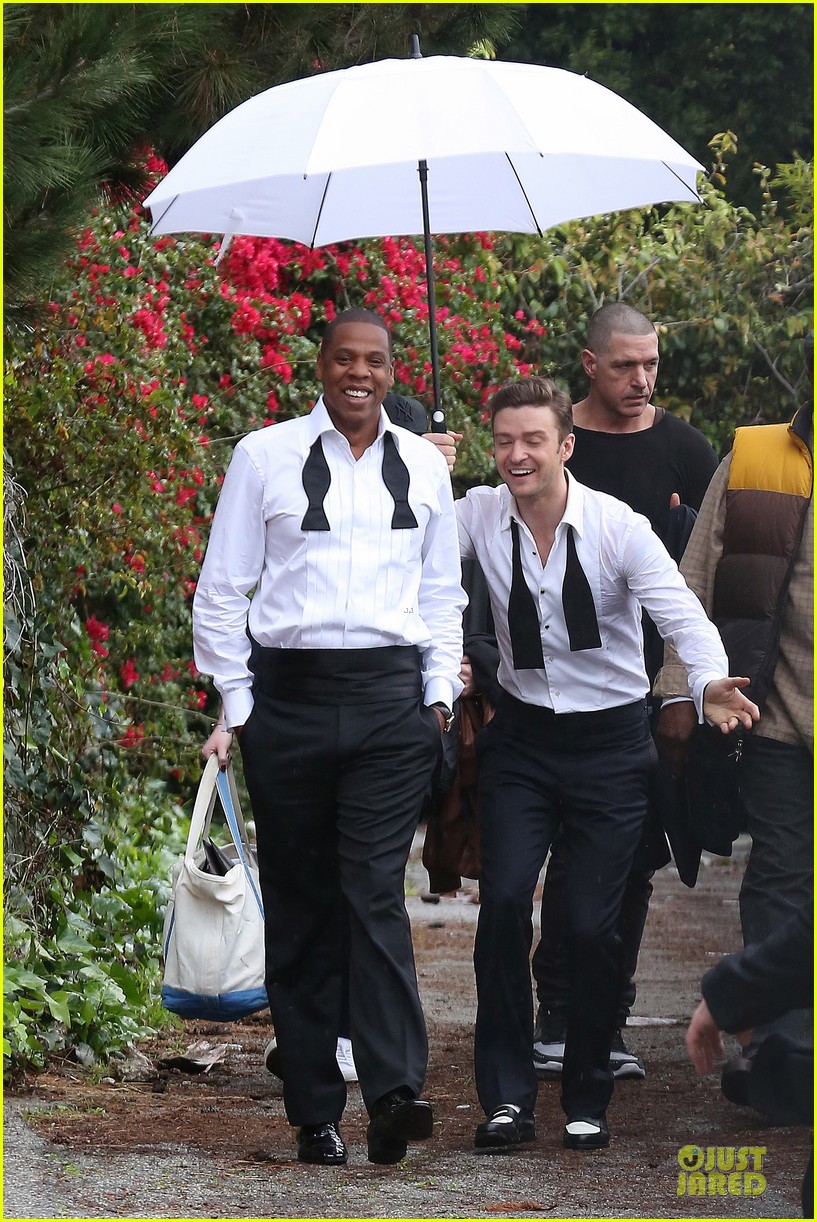 justin timberlake suit & tie music video shoot with jay z 022798635