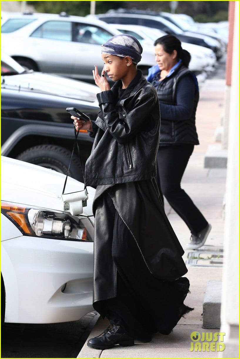willow smith layers her leather 13