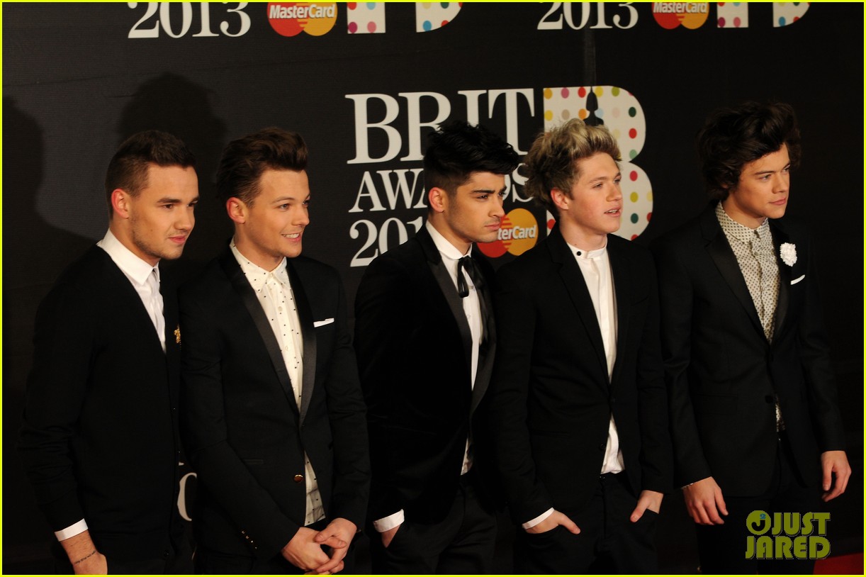 one direction brit awards red carpet 2013 02