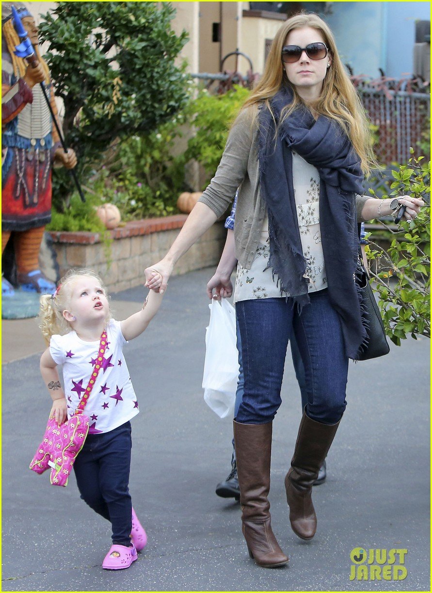 Amy Adams Lunch with Aviana! Photo 2804097 Amy Adams, Aviana Le(02)