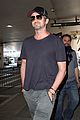 gerard butler solo lax arrival on valentines day 02